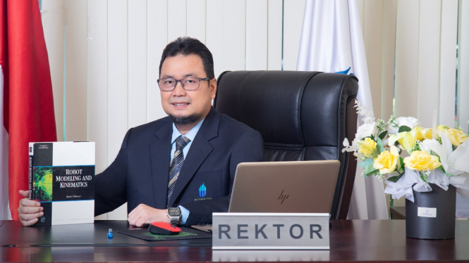 Rektor Universitas Mercu Buana, Prof Dr Andi Andriansyah, M.eng