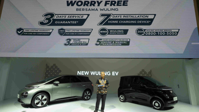Worry Free Bersama Wuling Diperkenalkan di Ajang IIMS 2025
