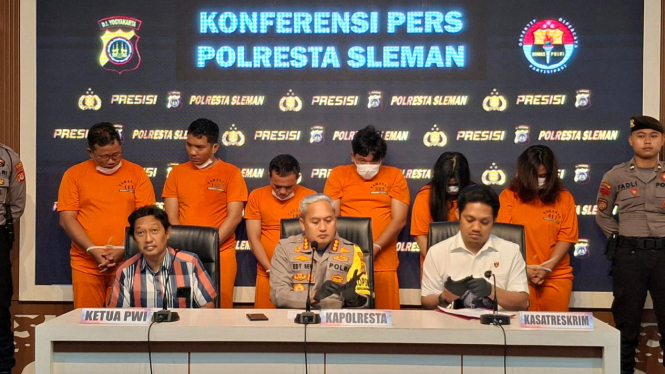 6 wartawan gadungan dibekuk polisi