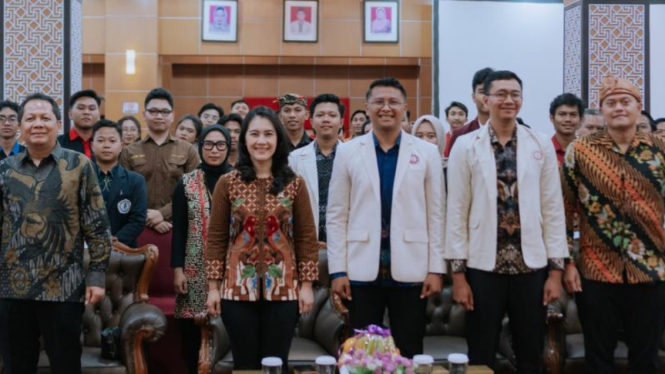 Wamen Kependudukan dan Pembangunan Keluarga, Ratu Ayu Isyana Bagoes Oka