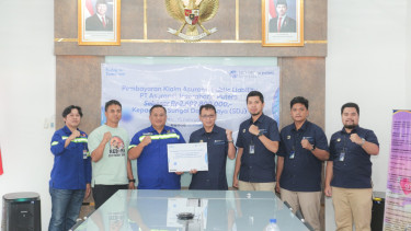 PT Jasaraharja Putera membayarkan klaim asuransi