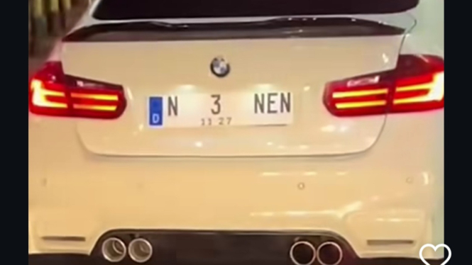 Viral BMW pakai pelat nomor dengan ejaan senonoh