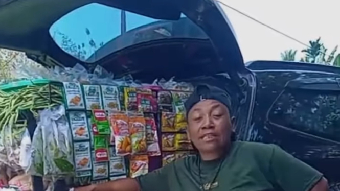 Viral mobil Toyota Rush dipakai jualan sayur