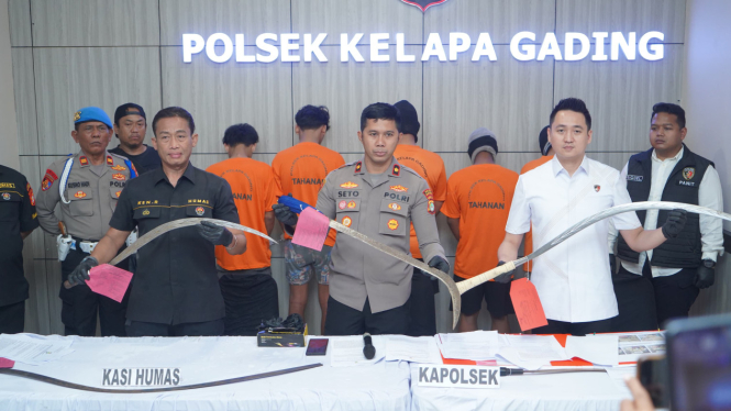 Polisi merilis pelaku begal di Flyover Sedayu Kelapa Gading Jakut.