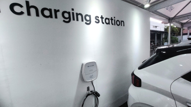 Charging station Hyundai