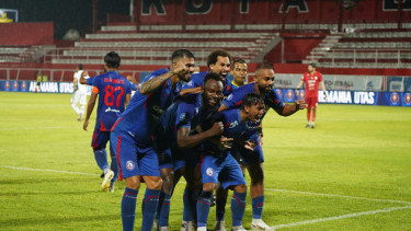 Laga Arema FC lawan PSS