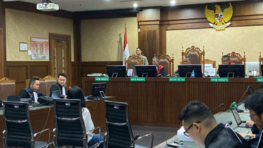 Ibu Ronald Tannur, Meirizka Widjaja di Pengadilan Tipikor pada PN Jakarta Pusat