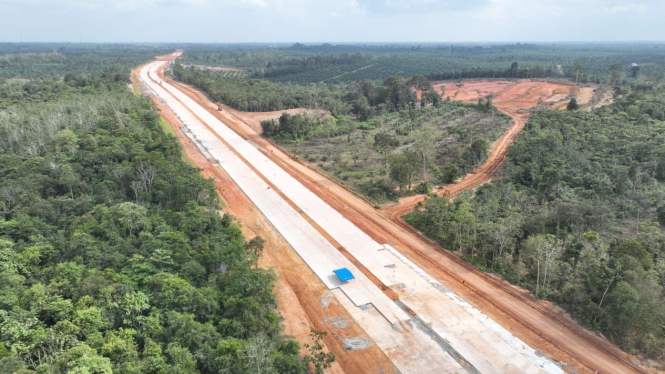 Tol Betung-Tempino-Jambi Seksi IV capai progres pembangunan 68 persen.