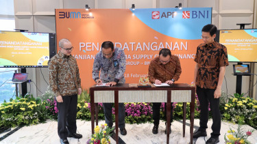 BNI menandatangani Perjanjian Kerja Sama Supply Chain Financing (SCF) dengan APP Group (dok: BNI)