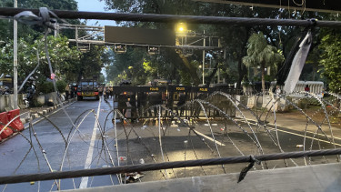 Demonstrasi ini dipusatkan di Patung Kuda Arjuna Wijaya, Gambir, Jakarta Pusat, dengan berbagai tuntutan yang disuarakan oleh mahasiswa.