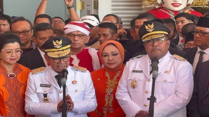 Pramono Anung-Rano Karno usai dilantik sebagai Gubernur dan Wagub Jakarta
