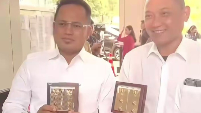Pasangan Gubernur dan Wakil Gubernur terpilih, Rudy Mas'ud dan Seno Aji 