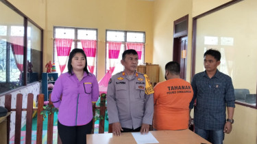 Polres Simalungun saat memberikan keterangan pers kasus pencabulan.(dok Polres Simalungun)
