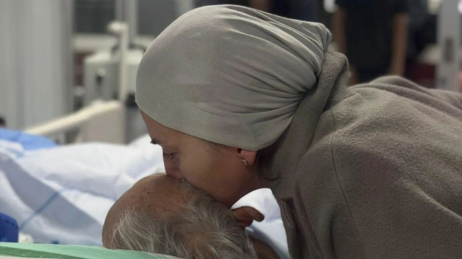 Ayah Wanda Hamidah, Muhammad Husein bin Syech Abu Bakar meninggal dunia