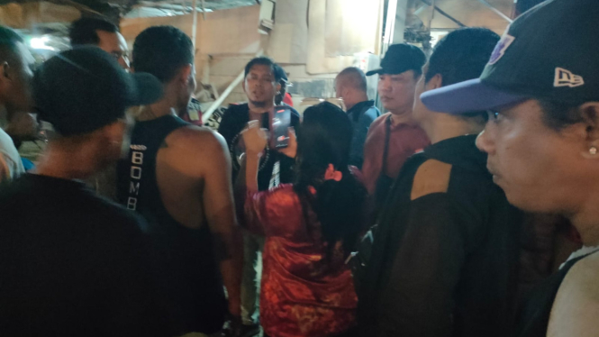 Polisi datangi lokasi bentrok di Kelapa Gading, Jakarta Utara.