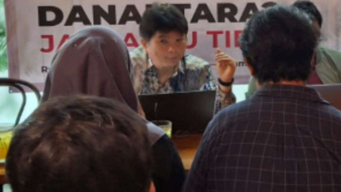 Ilustrasi diskusi