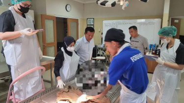 Ruang Otopsi RS Bhayangkara Polda Banten.
