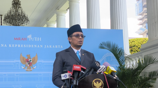 Kepala Kantor Komunikasi Presiden, Hasan Nasbi di Kompleks Istana Kepresidenan, Jakarta Pusat, Senin, 24 Februari 2025