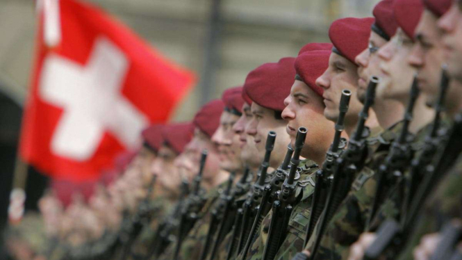 VIVA Militer: Pasukan Angkatan Bersenjata Swsiss