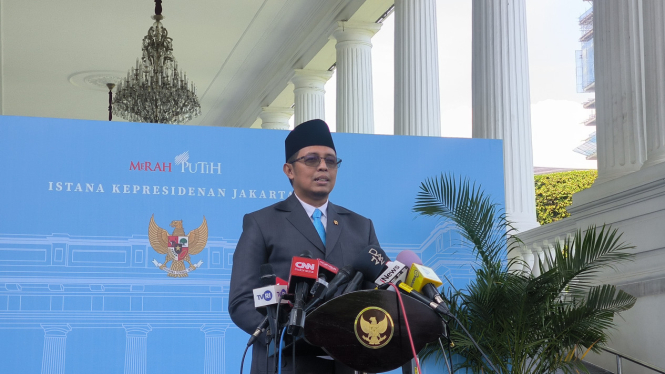 Hasan Nasbi di Kompleks Istana Kepresidenan