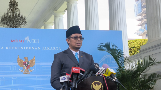 Kepala Kantor Komunikasi Presiden, Hasan Nasbi di Kompleks Istana Kepresidenan, Jakarta Pusat, Senin, 24 Februari 2025