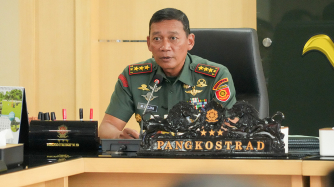 VIVA Militer: Pangkostrad Letjen TNI Mohammad Fadjar pimpin Rapim Kostrad