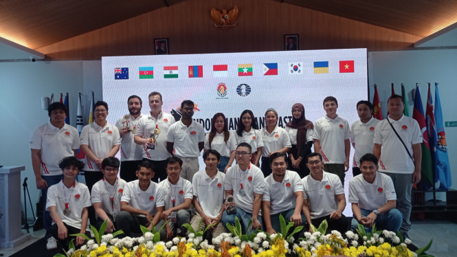 Turnamen Catur Indonesia Grand Master dam Internasional Master di Bandung (foto:Dede Idrus) 