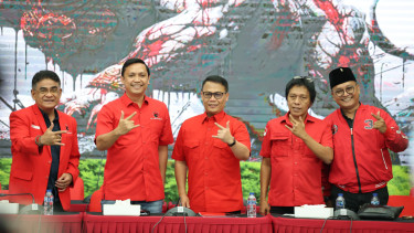 Konferensi Pers PDIP Terkait Retreat Kepala Daerah
