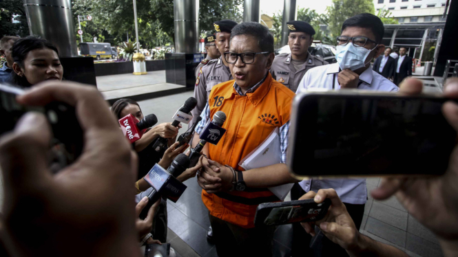 Pemeriksaan Hasto Kristiyanto Sebagai Tersangka Kasus Suap di KPK