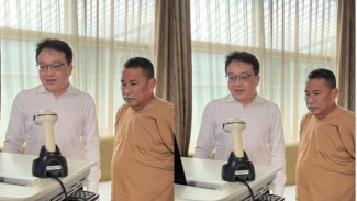 Dirawat di Singapura, Hotman Paris: Bukan karena Dukun Bohongan!