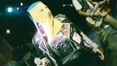 Sosok Novi Citra Indriyati Sang Vokalis Band Sukatani