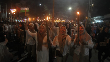 Pawai obor menyambut Bulan Suci Ramadhan di Kota Medan.