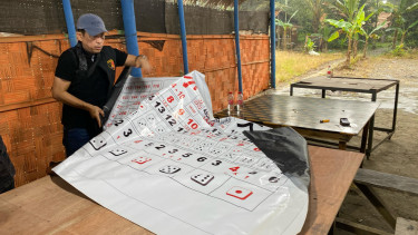 Polda Sumut bersama Kodam I Bukit Barisan, gerebek lokasi judi di Kabupaten Deliserdang.