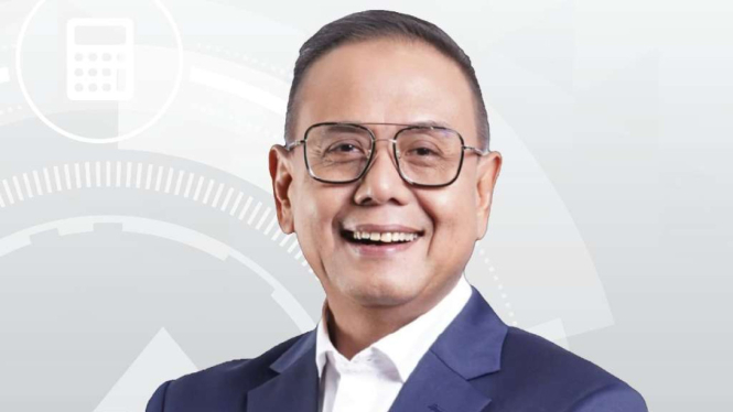 Direktur Keuangan & Strategi Bank DKI, Romy Wijayanto