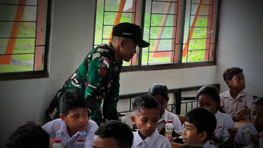VIVA Militer: Prajurit Satgas Yonif 741/GN di Lamaknen