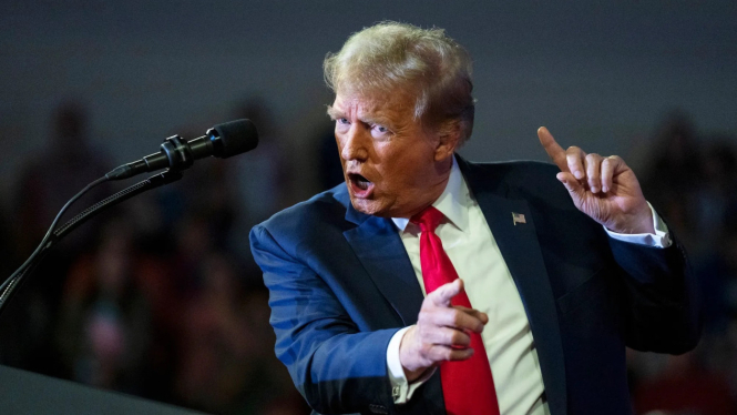 VIVA Militer: Presiden Amerika Serikat, Donald Trump