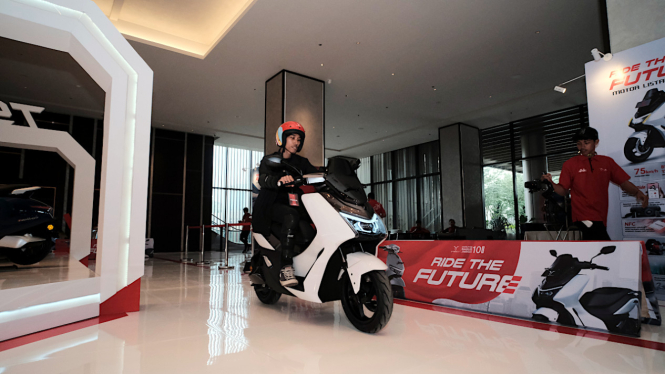 Motor listrik Uwinfly M100
