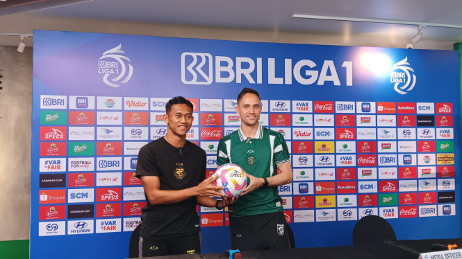 Jumpa Pers Persebaya Jelang Lawan Persib, Jumat, 28 Februari 2025
