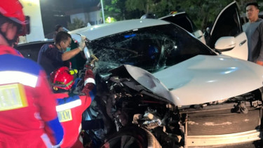 Honda CR-V kecelakaan di Jakarta Selatan