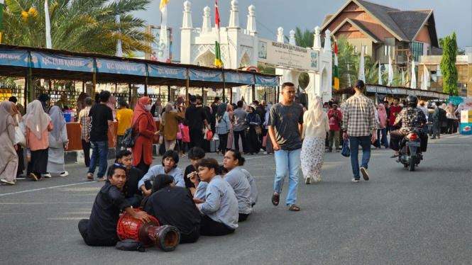 Lokasi pedagang makanan di Banda Aceh. VIVA/Dani Randi