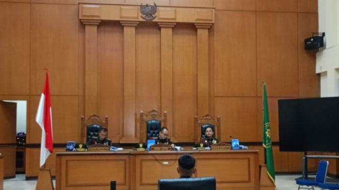 Pemeriksaan terdakwa Sersan Satu Akbar Adli dalam sidang penembakan bos rental