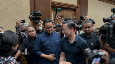 Anies dan Tom Lembong bertemu di Pengadilan Tipikor PN Jakpus jelang pembacaan dakwaan soal kasus kprupsi impor gula