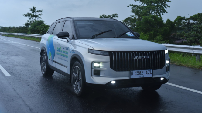 Test drive Jaecoo J7 SHS Jakarta-Bali