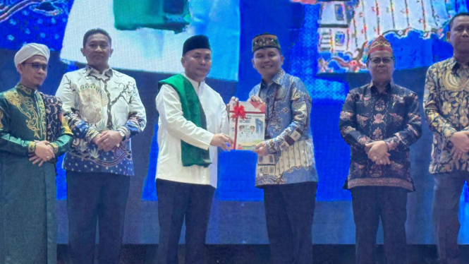 Serah terima jabatan Gubernur dan Wagub Kalimantan Tengah