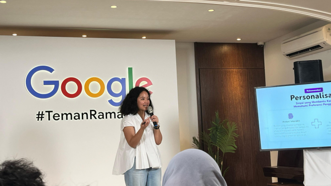Hana Devarianti, YouTube Community Partner Manager.