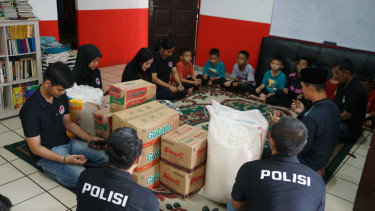 Direktorat Narkoba Polda Metro Jaya mengadakan bakti sosial ke panti asuhan (dok. Istimewa)
