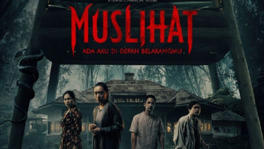 Poster Film Muslihat