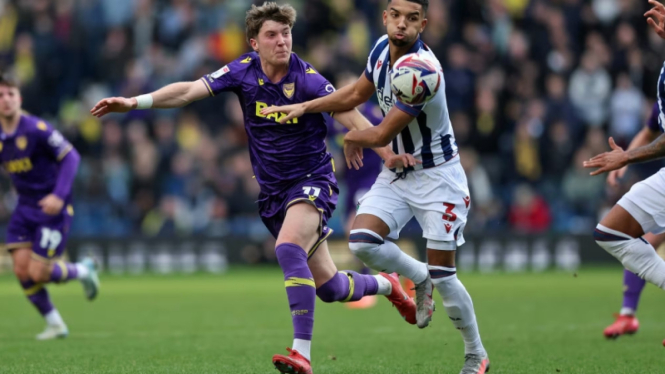 Penyerang Oxford United, Ole Romeny