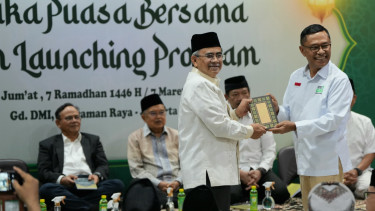 Wakaf Al Quran dari Sinar Mas dan APP Group