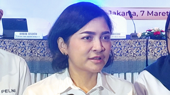 [Direktur Utama PT Pelni, Tri Andayani, dalam konferensi pers di kawasan Lapangan Banteng, Jakarta Pusat, Jumat, 7 Maret 2025]